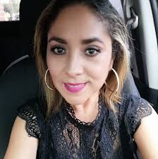 <strong>Karina Z.</strong>
